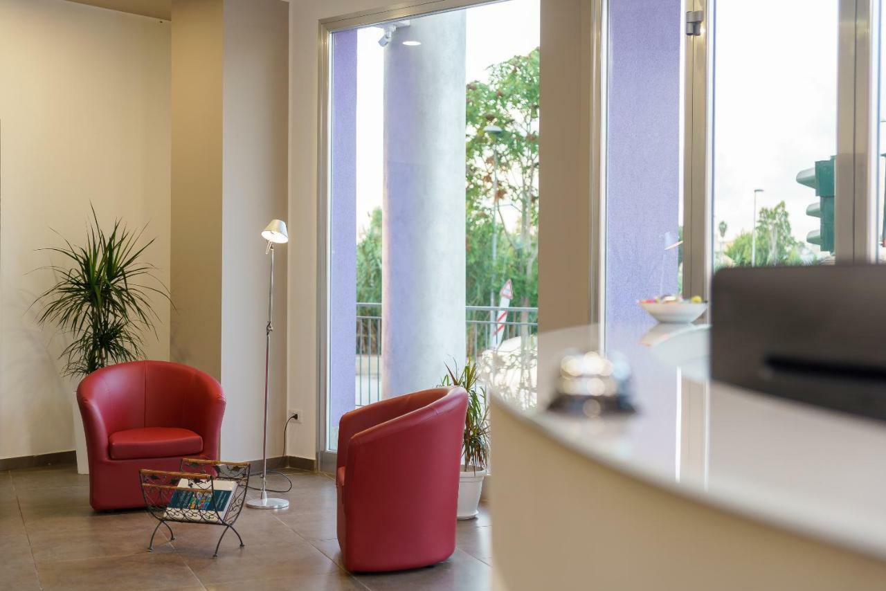 Travini Hotel Residence Марсала Экстерьер фото