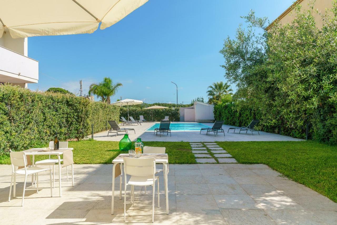 Travini Hotel Residence Марсала Экстерьер фото
