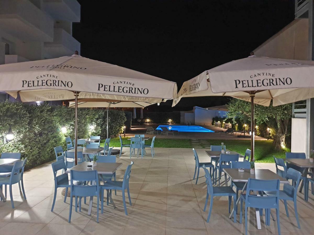 Travini Hotel Residence Марсала Экстерьер фото
