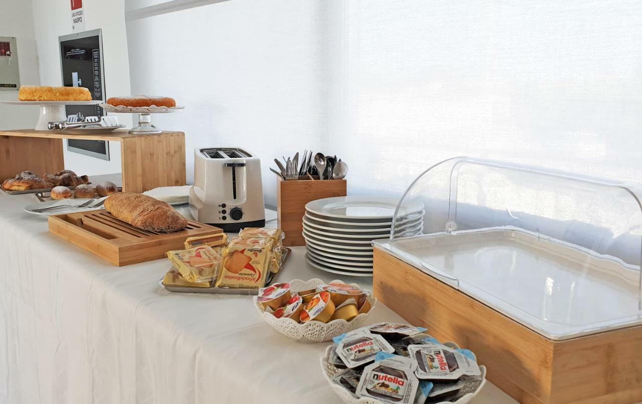Travini Hotel Residence Марсала Экстерьер фото